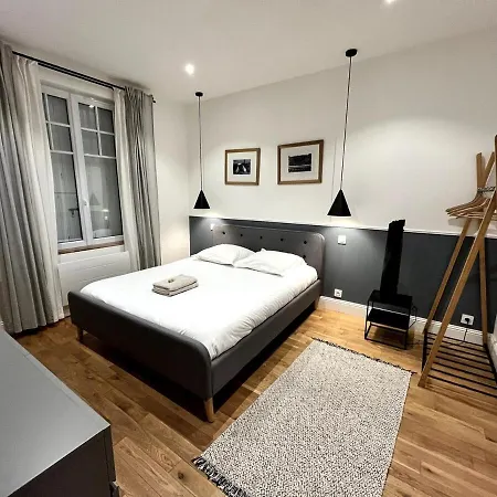 Apartment Intemporel 4 Pers 2 Tv Wifi Nantes